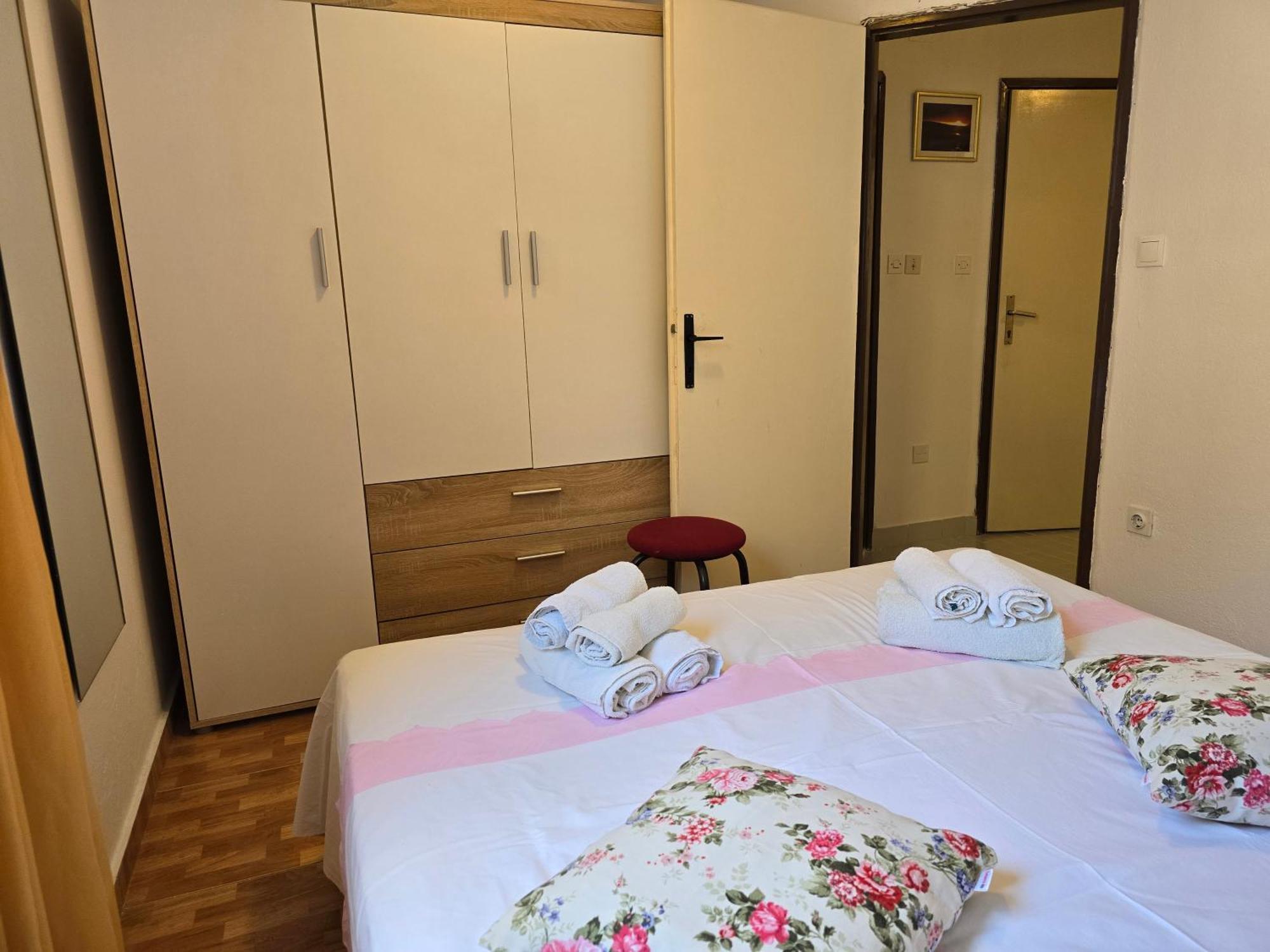 Apartmani Marija 巴什卡沃达 外观 照片
